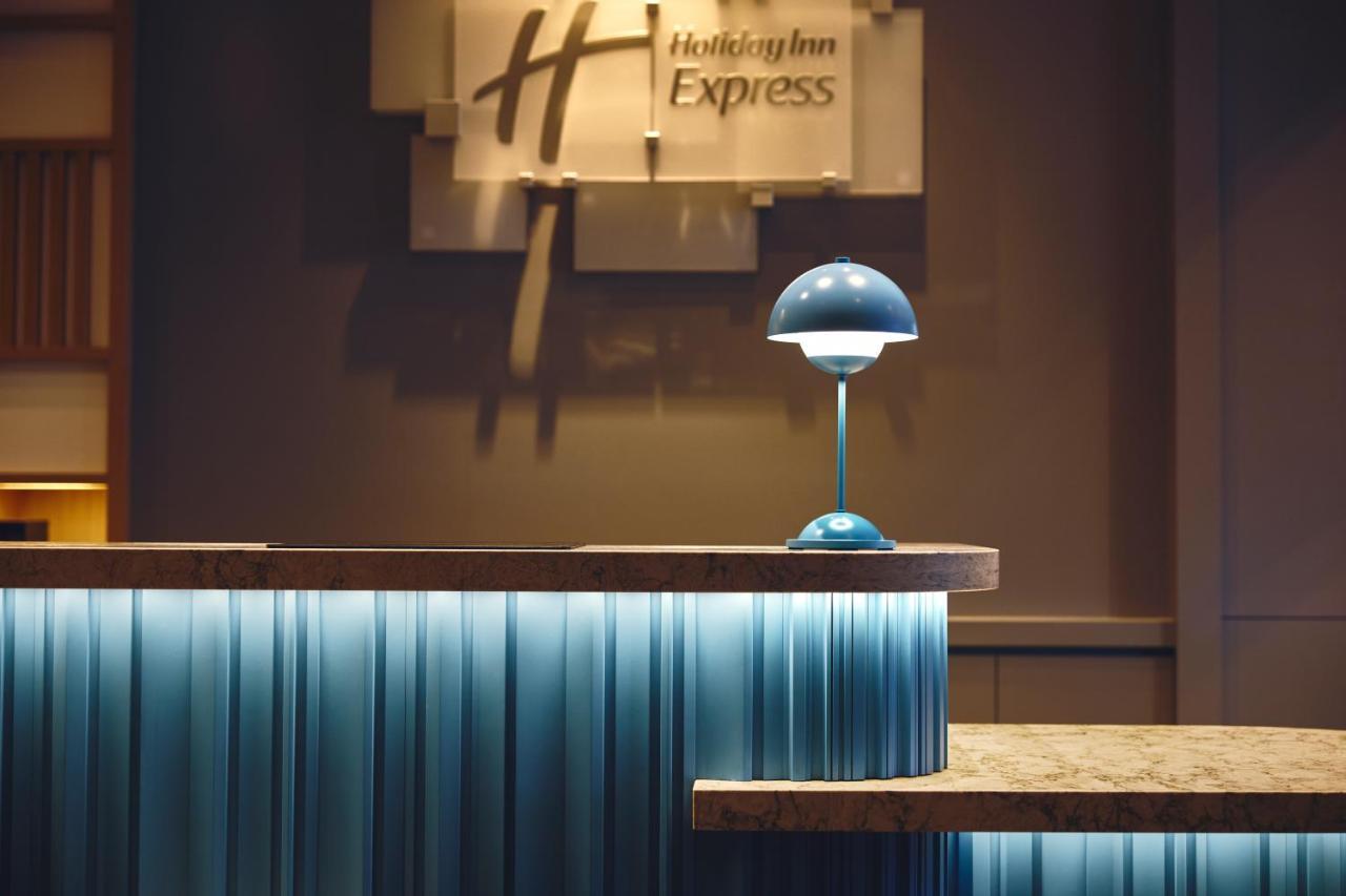 Holiday Inn Express Osaka City Centre- Midosuji By Ihg Extérieur photo